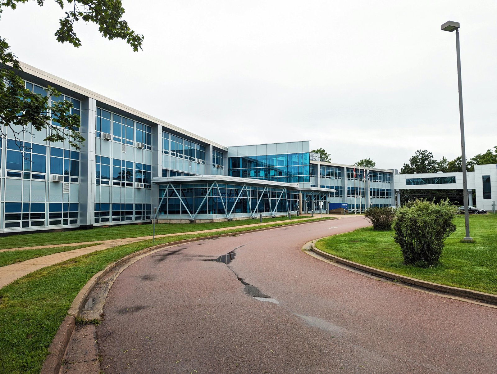 Canada College Pathways